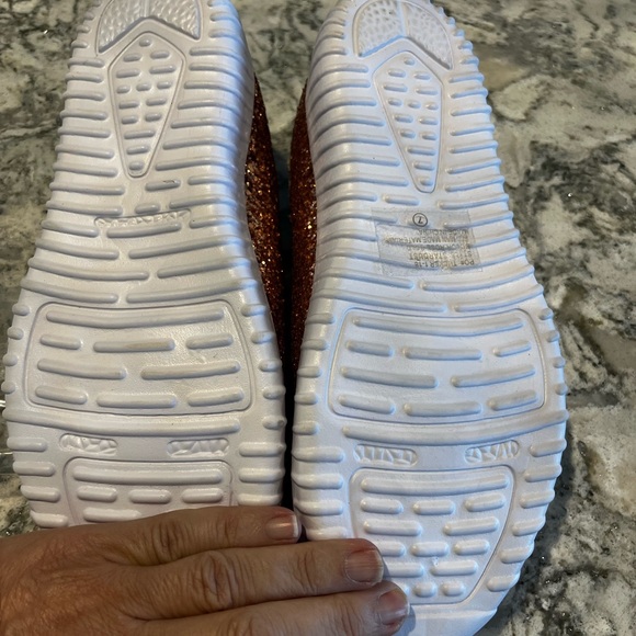 Sparkly soul flats - Picture 3 of 6